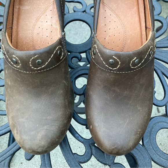 💙Dansko Rikki Brown Leather Clogs - Picture 6 of 11